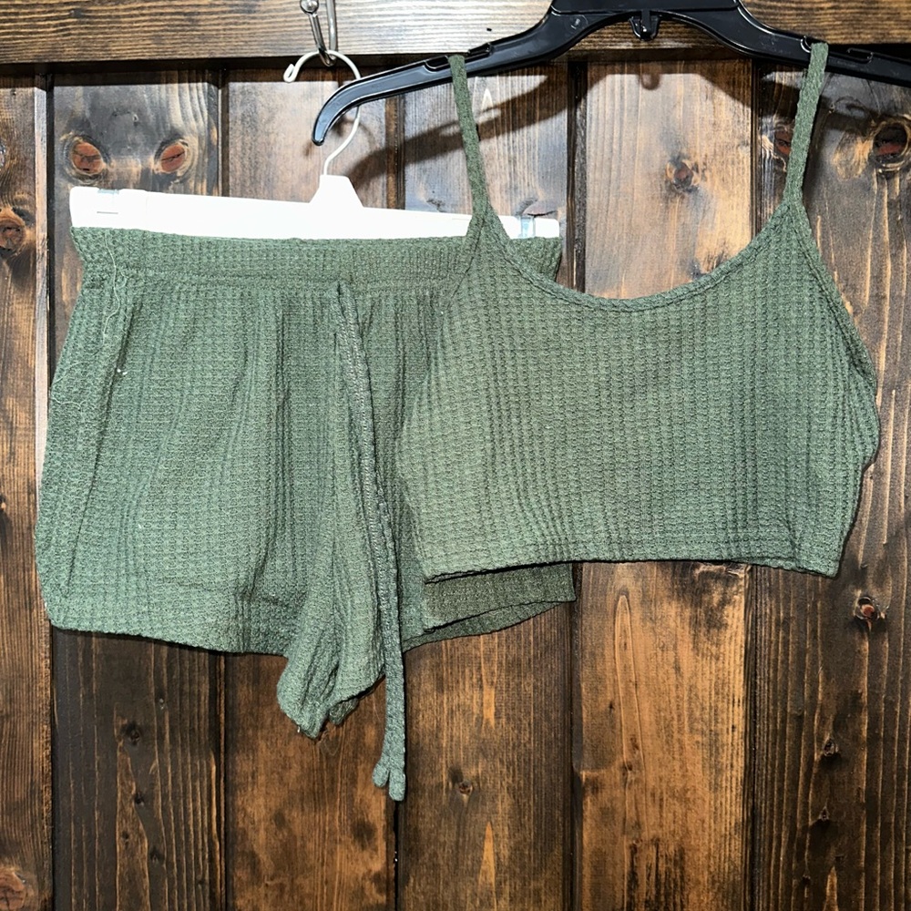 Green Textured Crop Top and Shorts Set